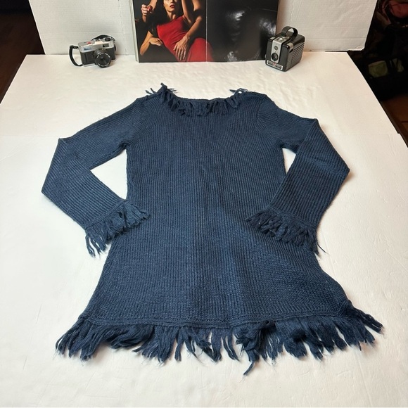 LouLou Sweater/ cardigan - Picture 3 of 10